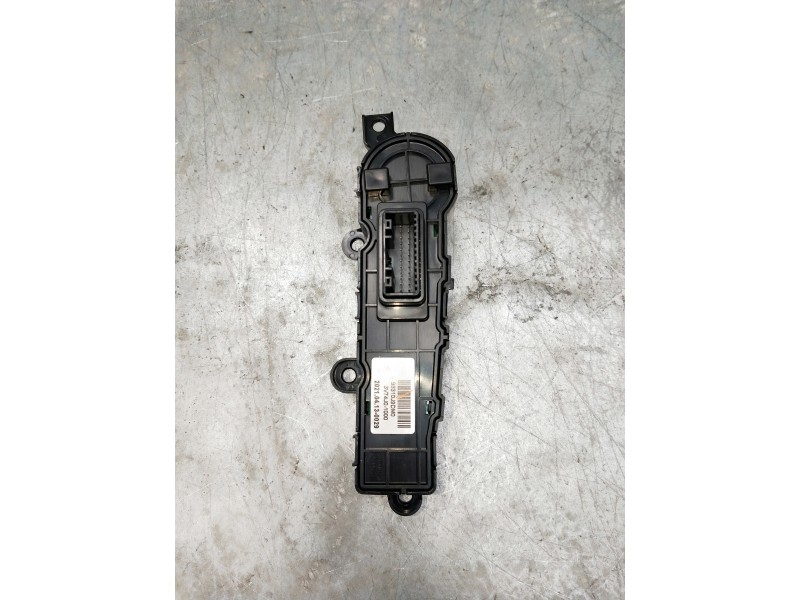 Recambio de mando multifuncion para hyundai kona n os referencia OEM IAM 93310J9DM0 3V74J01000 