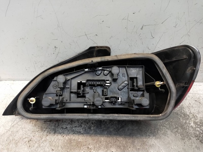 Recambio de piloto trasero izquierdo para peugeot 406 berlina (s1/s2) referencia OEM IAM   