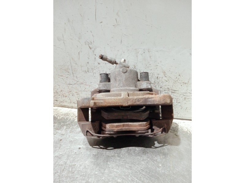 Recambio de pinza freno delantera izquierda para seat leon (1p1) referencia OEM IAM   