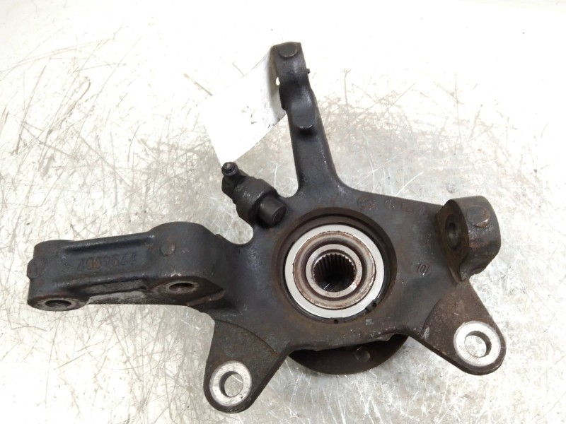 Recambio de mangueta delantera derecha para lancia kappa berlina 3.0 v6 24v cat referencia OEM IAM   