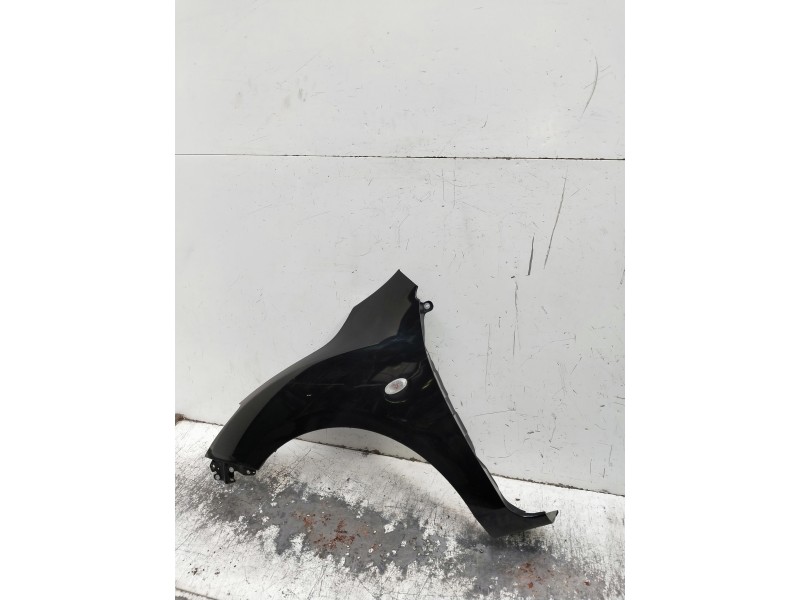 Recambio de aleta delantera izquierda para mazda 3 lim. (bl) referencia OEM IAM   