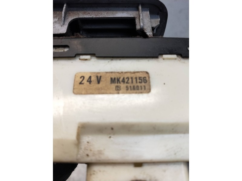 Recambio de mando elevalunas delantero izquierdo para mitsubishi canter 4.05  chasis 75 cabina individual (comfort) referencia O