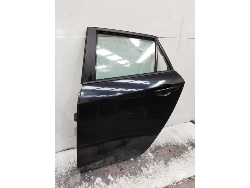 Recambio de puerta trasera izquierda para mazda 3 lim. (bl) referencia OEM IAM   5P