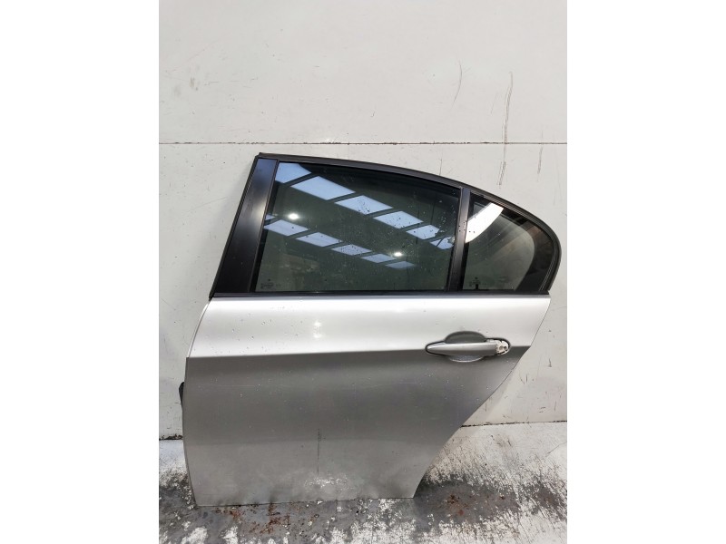 Recambio de puerta trasera izquierda para bmw serie 3 berlina (e90) referencia OEM IAM   4P