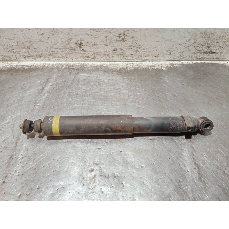 Recambio de amortiguador delantero derecho para mitsubishi canter 4.05  chasis 75 cabina individual (comfort) referencia OEM IAM