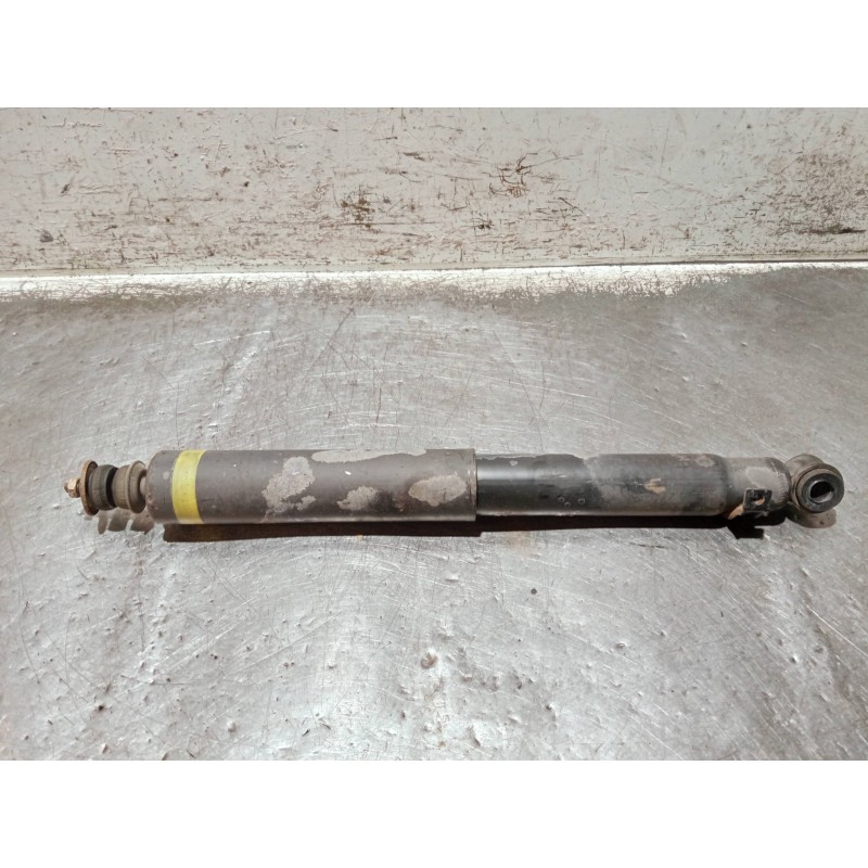 Recambio de amortiguador delantero derecho para mitsubishi canter 4.05  chasis 75 cabina individual (comfort) referencia OEM IAM