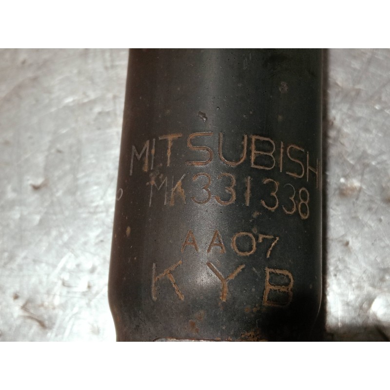 Recambio de amortiguador delantero izquierdo para mitsubishi canter 4.05  chasis 75 cabina individual (comfort) referencia OEM I