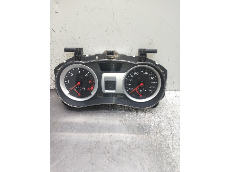 Recambio de cuadro instrumentos para renault clio iii referencia OEM IAM 8200821001 7AGEJ590383 