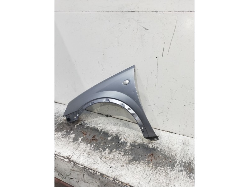 Recambio de aleta delantera izquierda para opel corsa c referencia OEM IAM   