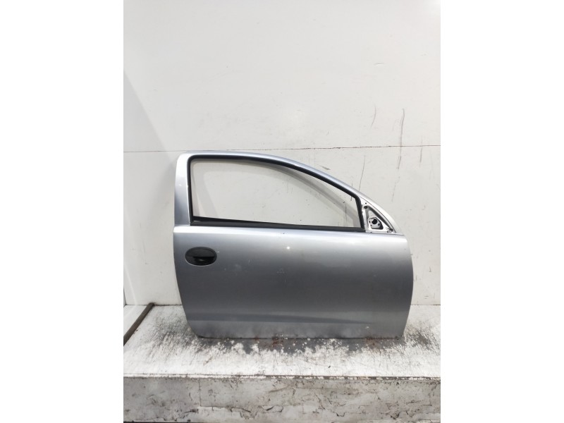 Recambio de puerta delantera derecha para opel corsa c referencia OEM IAM  VER FOTOS 3P
