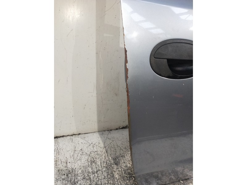 Recambio de puerta delantera derecha para opel corsa c referencia OEM IAM  VER FOTOS 3P