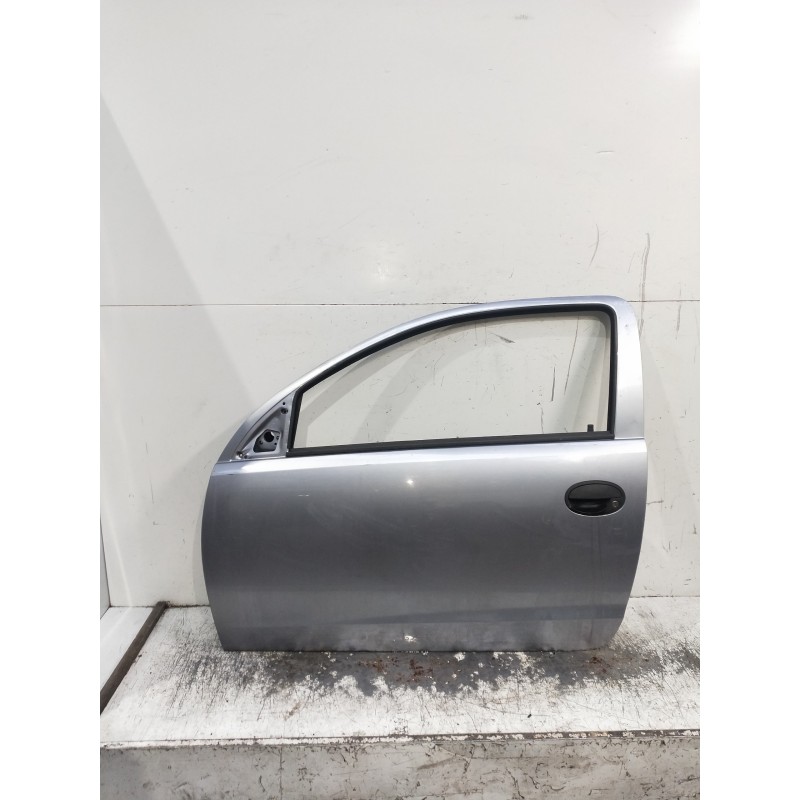 Recambio de puerta delantera izquierda para opel corsa c referencia OEM IAM   3P