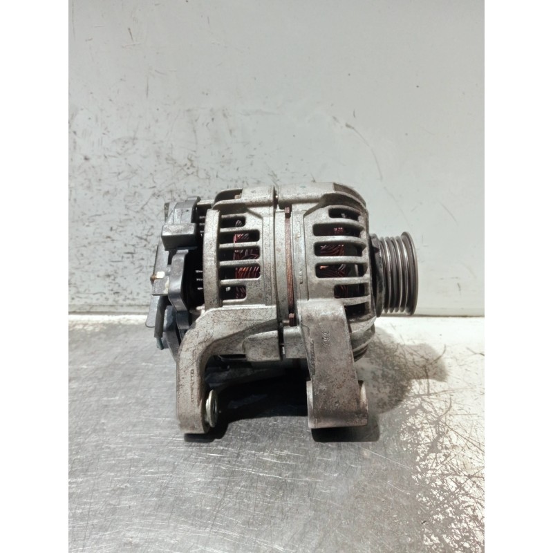 Recambio de alternador para opel corsa c referencia OEM IAM 24437119 0124225041 