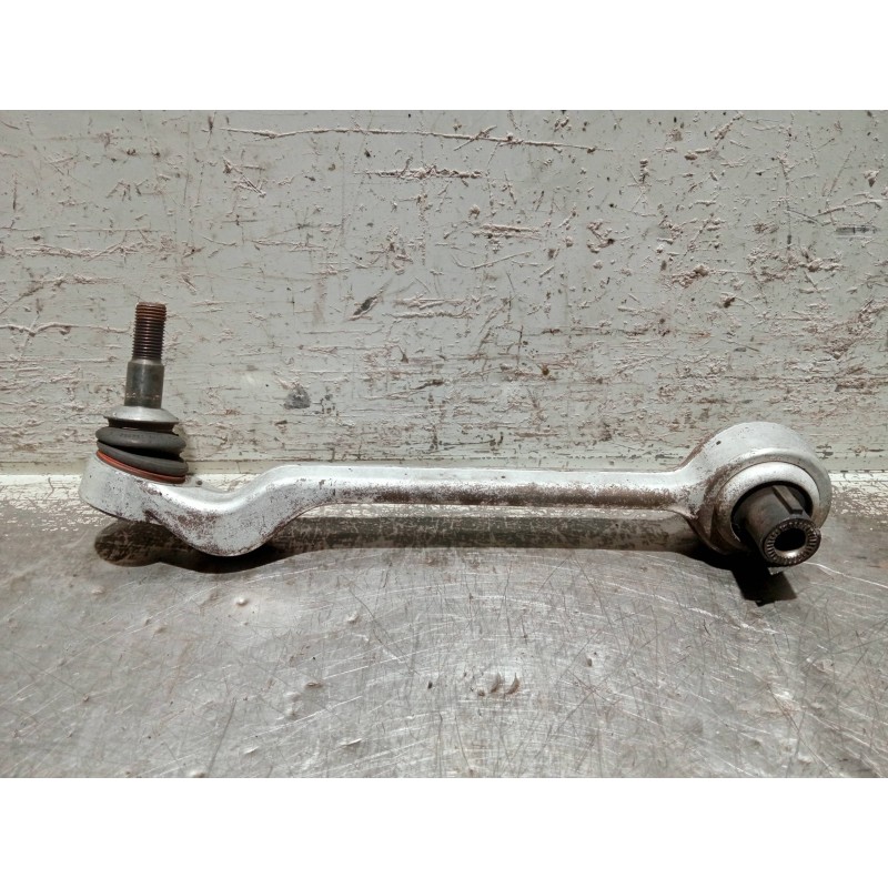 Recambio de brazo suspension superior delantero derecho para bmw serie 3 berlina (e90) referencia OEM IAM 31126763700R  