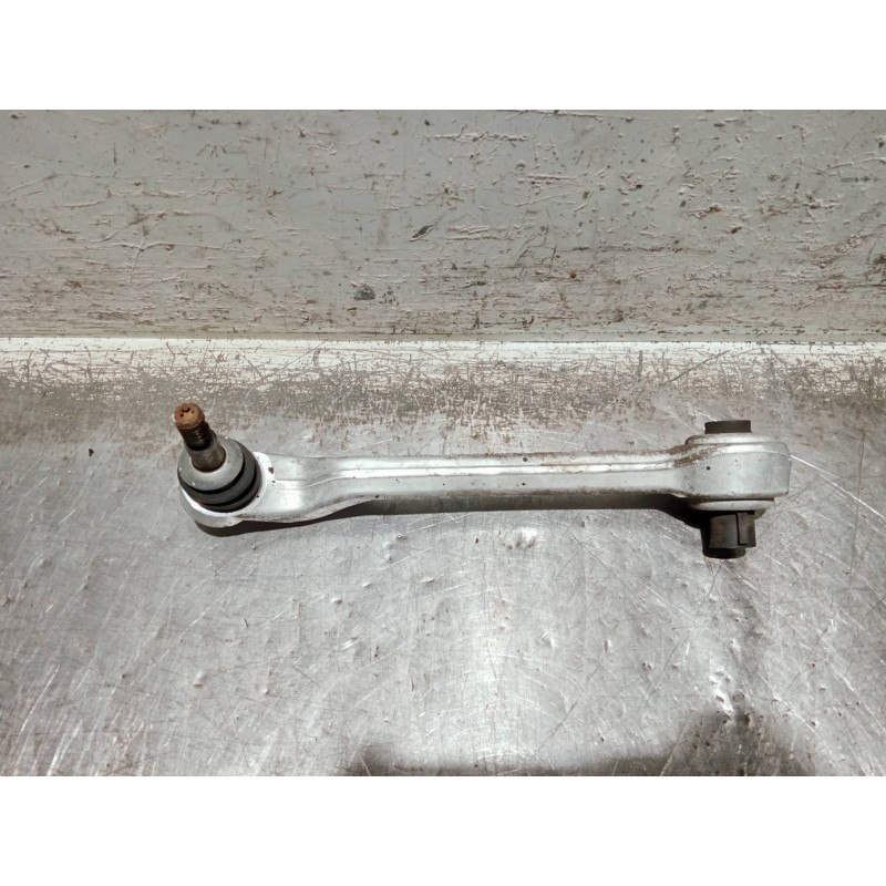 Recambio de brazo suspension superior delantero derecho para bmw serie 3 berlina (e90) referencia OEM IAM 31126763700R  