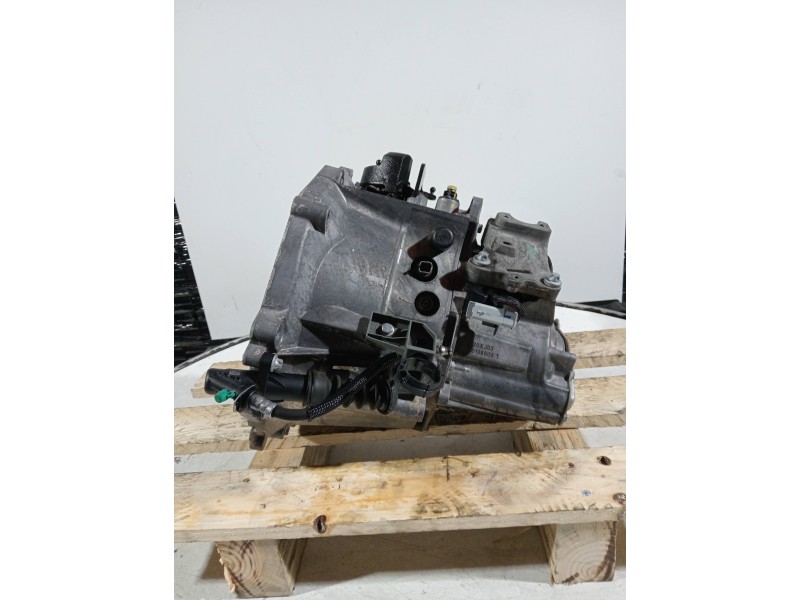 Recambio de caja cambios para opel mokka gs line referencia OEM IAM 20XJ03 0108809T 6V