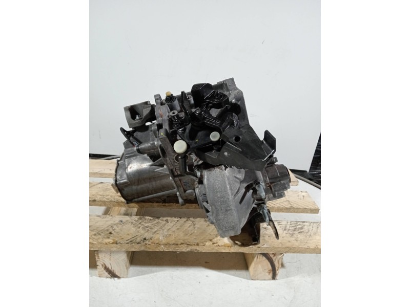 Recambio de caja cambios para opel mokka gs line referencia OEM IAM 20XJ03 0108809T 6V