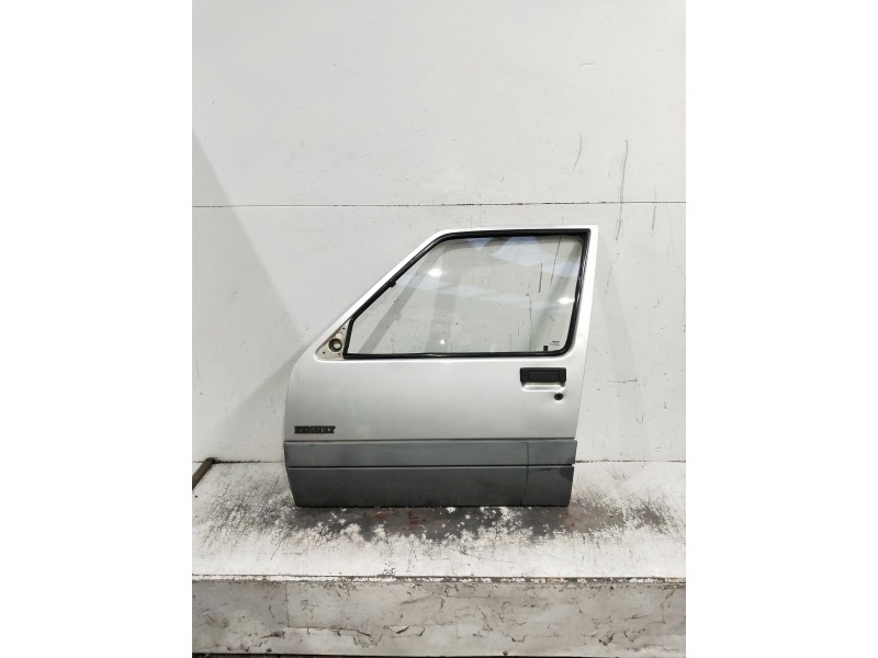 Recambio de puerta delantera izquierda para renault 5 (b/c40) 1.2 referencia OEM IAM   5P