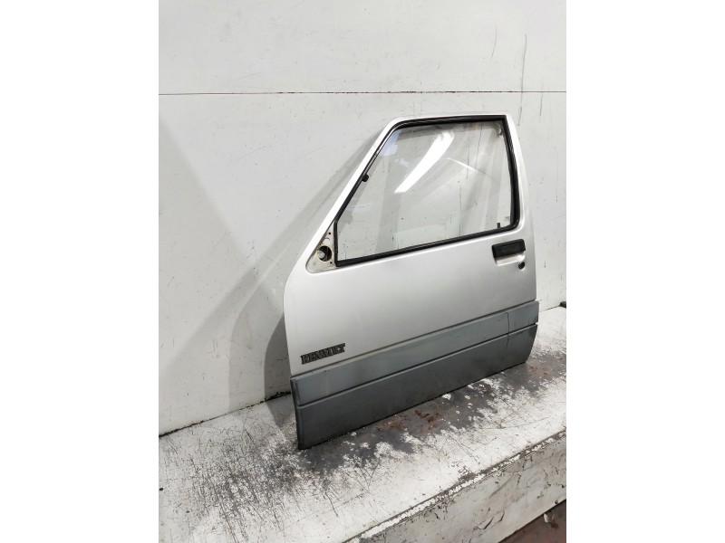 Recambio de puerta delantera izquierda para renault 5 (b/c40) 1.2 referencia OEM IAM   5P