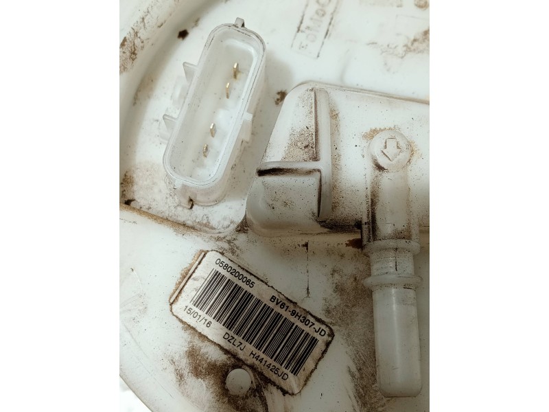 Recambio de bomba combustible para ford focus turn. referencia OEM IAM BV619H307JD 0580200065 