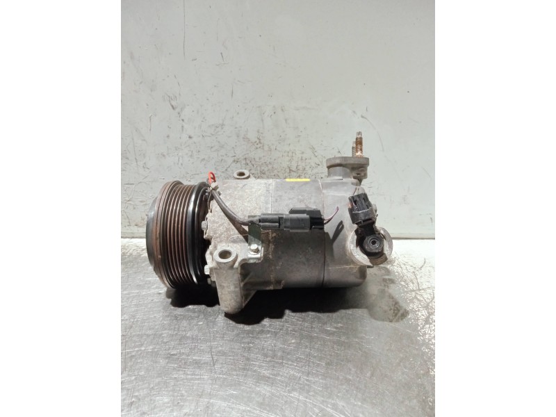Recambio de compresor aire acondicionado para ford focus turn. referencia OEM IAM DV6119D629FE  