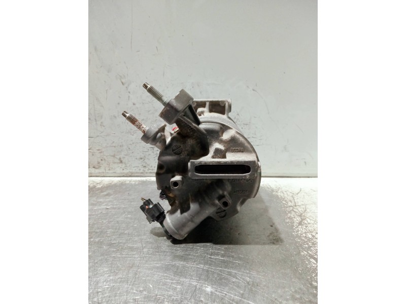 Recambio de compresor aire acondicionado para ford focus turn. referencia OEM IAM DV6119D629FE  