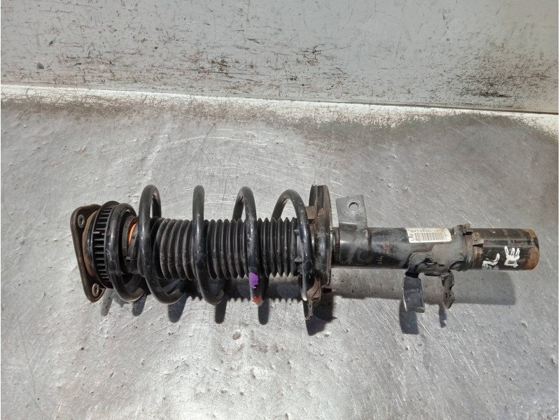 Recambio de amortiguador delantero derecho para ford focus turn. referencia OEM IAM BV6118045LAB E5632402 