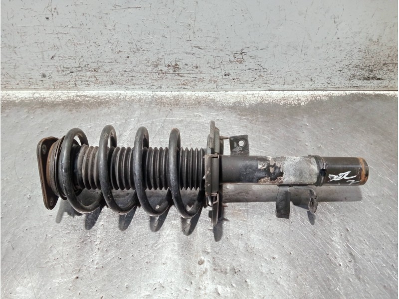 Recambio de amortiguador delantero izquierdo para ford focus turn. referencia OEM IAM BV6118K001LAB E5632502 