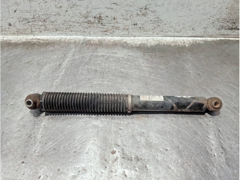 Recambio de amortiguador trasero derecho para ford focus turn. referencia OEM IAM BV6118080LBA EC006201 