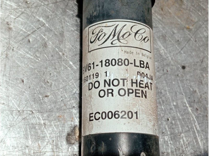 Recambio de amortiguador trasero derecho para ford focus turn. referencia OEM IAM BV6118080LBA EC006201 