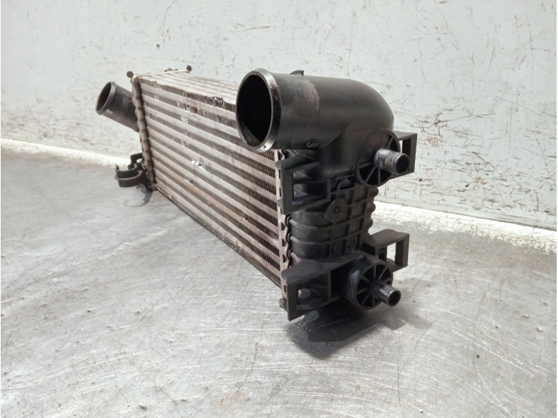 Recambio de intercooler para ford focus turn. referencia OEM IAM CV619L440VC X1436002 