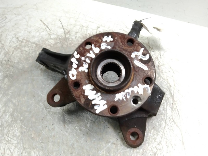 Recambio de mangueta delantera izquierda para lancia kappa coupe 3.0 v6 24v cat referencia OEM IAM   