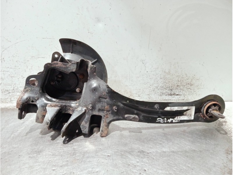 Recambio de mangueta trasera izquierda para ford focus turn. referencia OEM IAM   