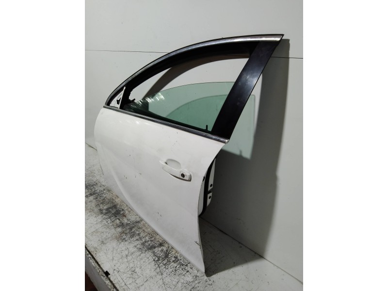Recambio de puerta delantera izquierda para opel insignia berlina edition referencia OEM IAM   5P