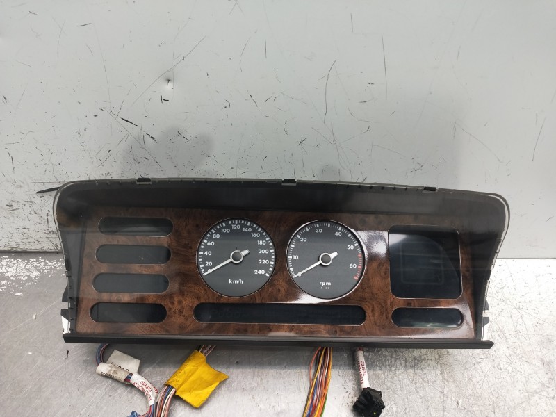 Recambio de cuadro instrumentos para jaguar xj6/12 referencia OEM IAM 53988003B  