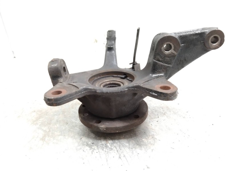 Recambio de mangueta delantera izquierda para lancia kappa coupe 3.0 v6 24v cat referencia OEM IAM   