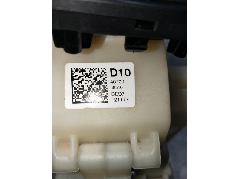 Recambio de palanca cambio para hyundai kona n os referencia OEM IAM 46700J9310  