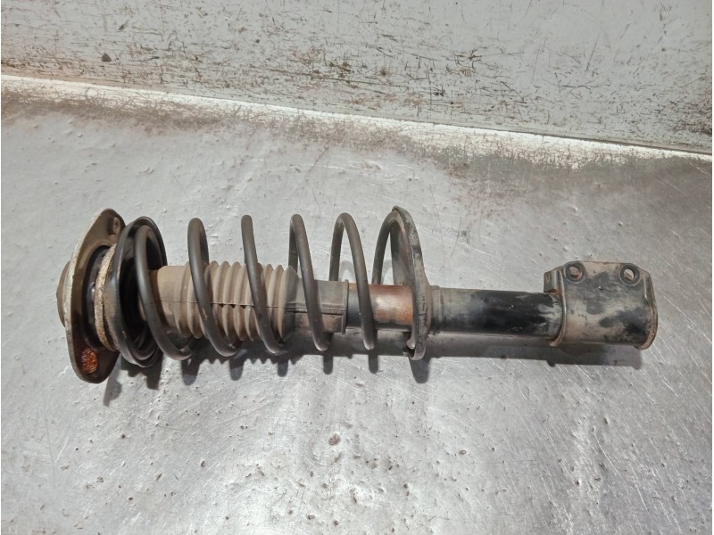 Recambio de amortiguador delantero derecho para renault 5 (b/c40) 1.2 referencia OEM IAM   