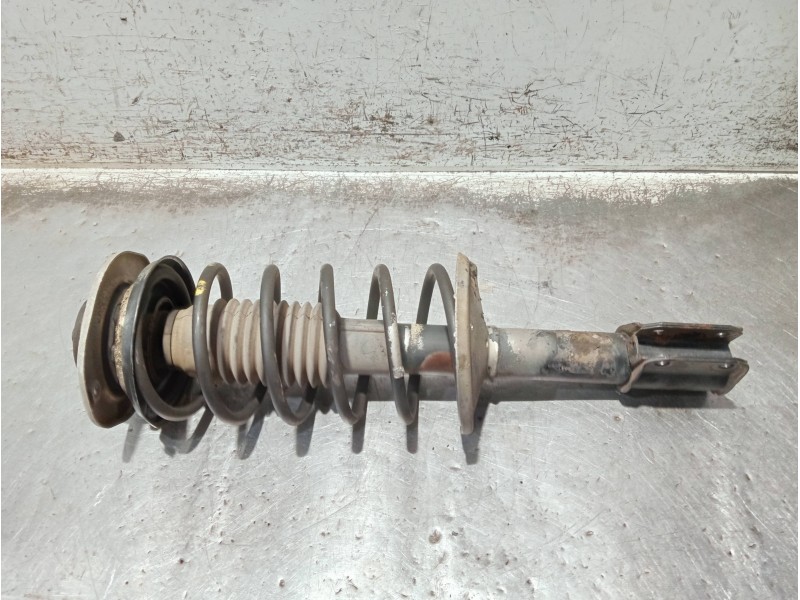 Recambio de amortiguador delantero izquierdo para renault 5 (b/c40) 1.2 referencia OEM IAM   