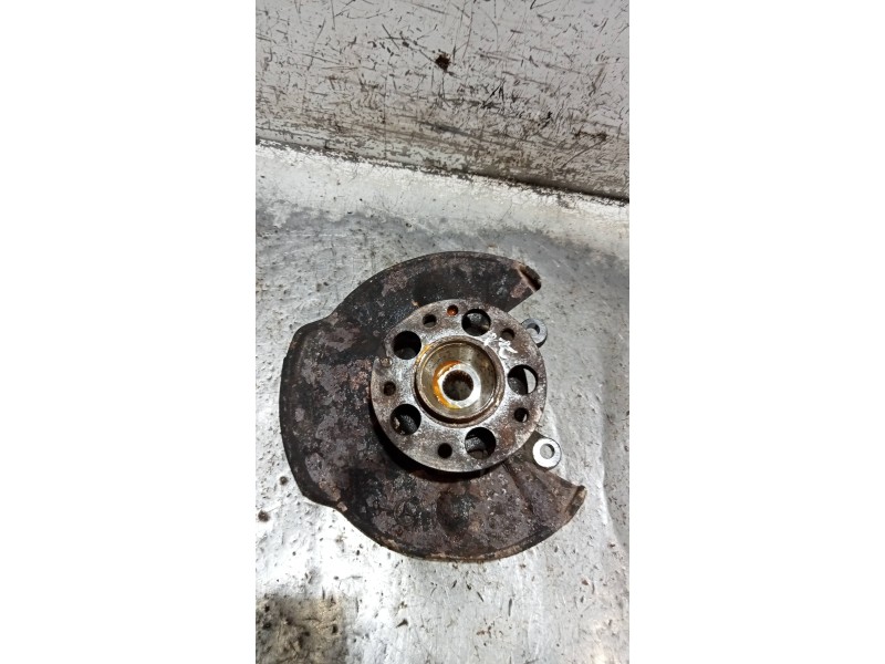 Recambio de mangueta delantera izquierda para mercedes vaneo (w414) furgoneta compacta 1.6 cat referencia OEM IAM   