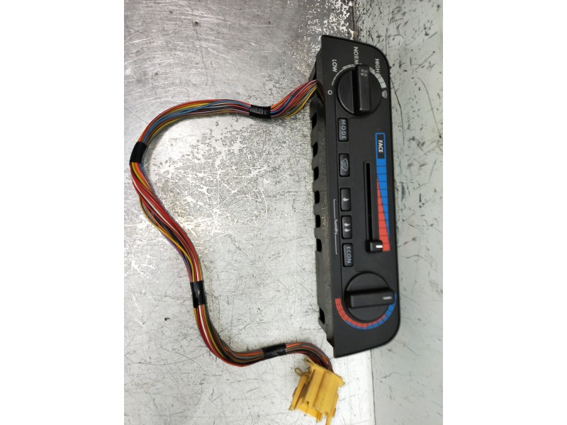 Recambio de mando calefaccion / aire acondicionado para jaguar xj6/12 referencia OEM IAM 1SS1MK50530  