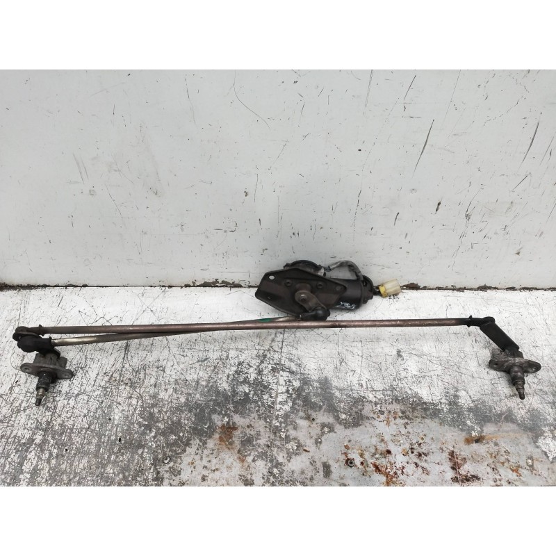 Recambio de motor limpia delantero para mitsubishi canter 4.05  chasis 75 cabina individual (comfort) referencia OEM IAM MK42663