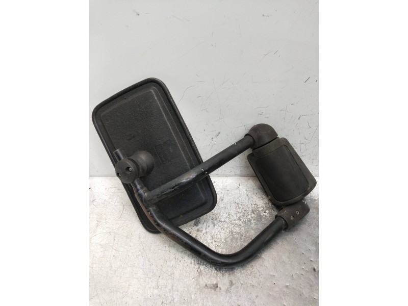 Recambio de retrovisor derecho para mitsubishi canter 4.05  chasis 75 cabina individual (comfort) referencia OEM IAM   MANUAL