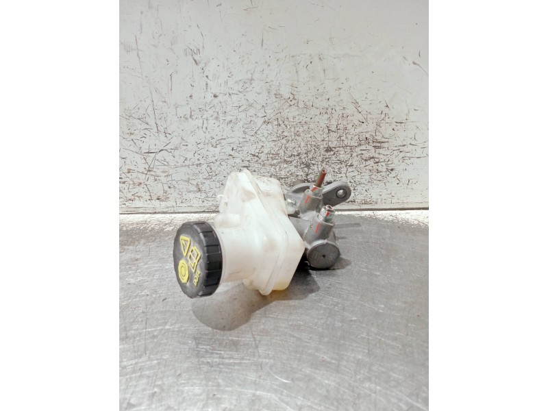 Recambio de bomba freno para dacia spring referencia OEM IAM   