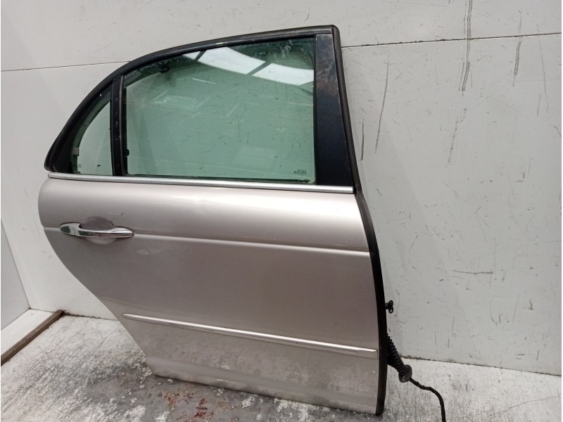 Recambio de puerta trasera derecha para jaguar xj referencia OEM IAM   5P
