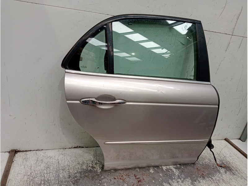 Recambio de puerta trasera derecha para jaguar xj referencia OEM IAM   5P