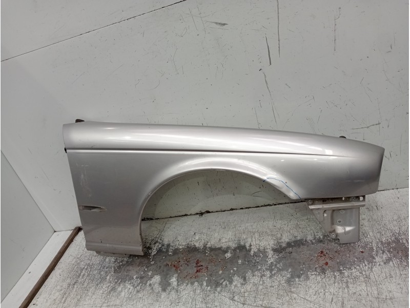 Recambio de aleta delantera derecha para jaguar xj referencia OEM IAM   
