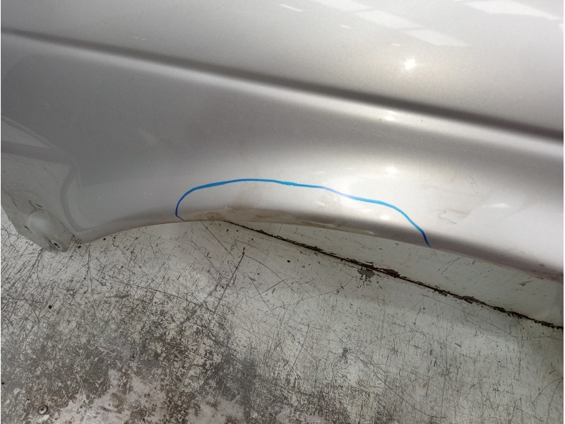 Recambio de aleta delantera izquierda para jaguar xj referencia OEM IAM   