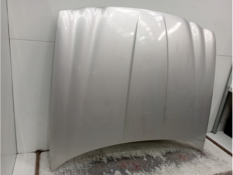 Recambio de capot para jaguar xj referencia OEM IAM   