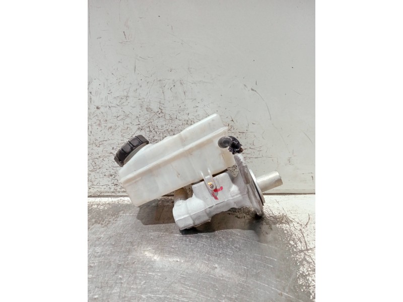 Recambio de bomba freno para dacia sandero referencia OEM IAM 460915125R 1070529S01 